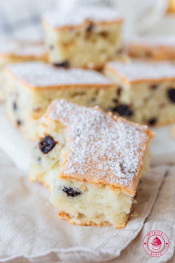 Bakaliowe ciasto na białkach