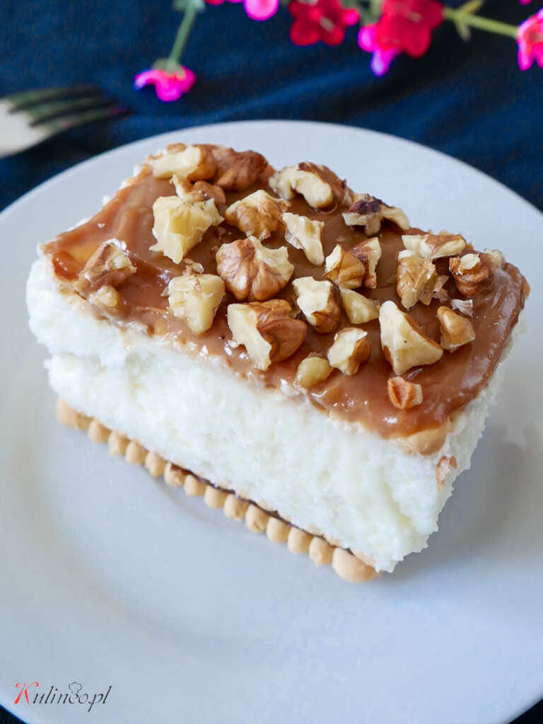 Ciasto budyniowe z kajmakiem