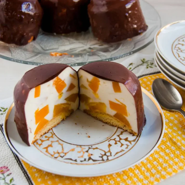 Mini serniczki z brzoskwiniami