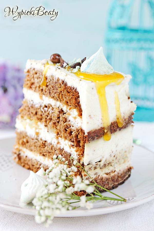 Tort ananasowo-bananowy