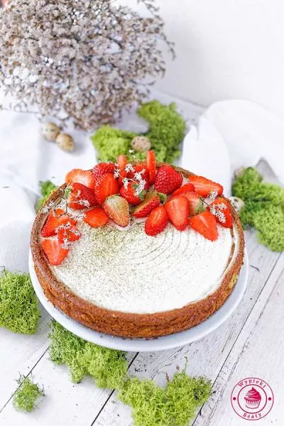 Sernik jogurtowy bez sera